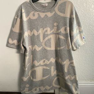 Champion tshirt